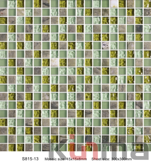 <b>Green garden wall mosaic</b>